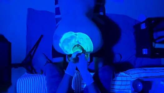 Ultraviyole yumruk sokma