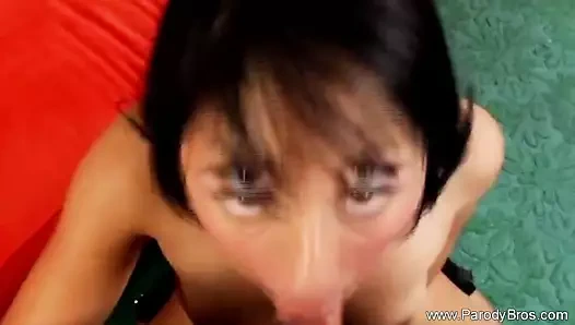 Çıplak bir seks ile sert ve sert bir oral seks