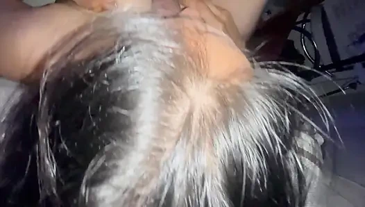 Üvey Baba Beni Göğüslerimin Arasında Ve ağzımda Sikiyor Ve Amıma Boşalmana Izin Veriyor