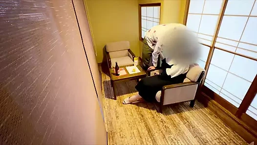 İlk özel ilişki seyahatim. Bir gün önce seks için direndim ve sabah özel bir banyoda seks yaptım.