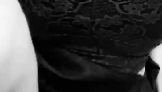 Küçük üvey kız kardeş üvey erkek kardeşi gibi seks oluyor