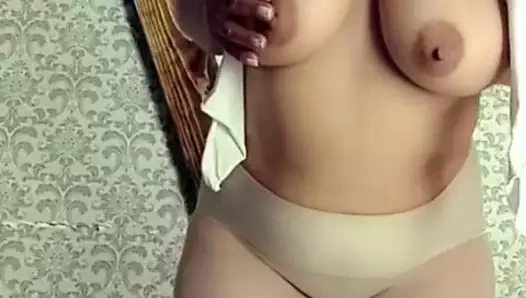 Benimle binmek ister misin?