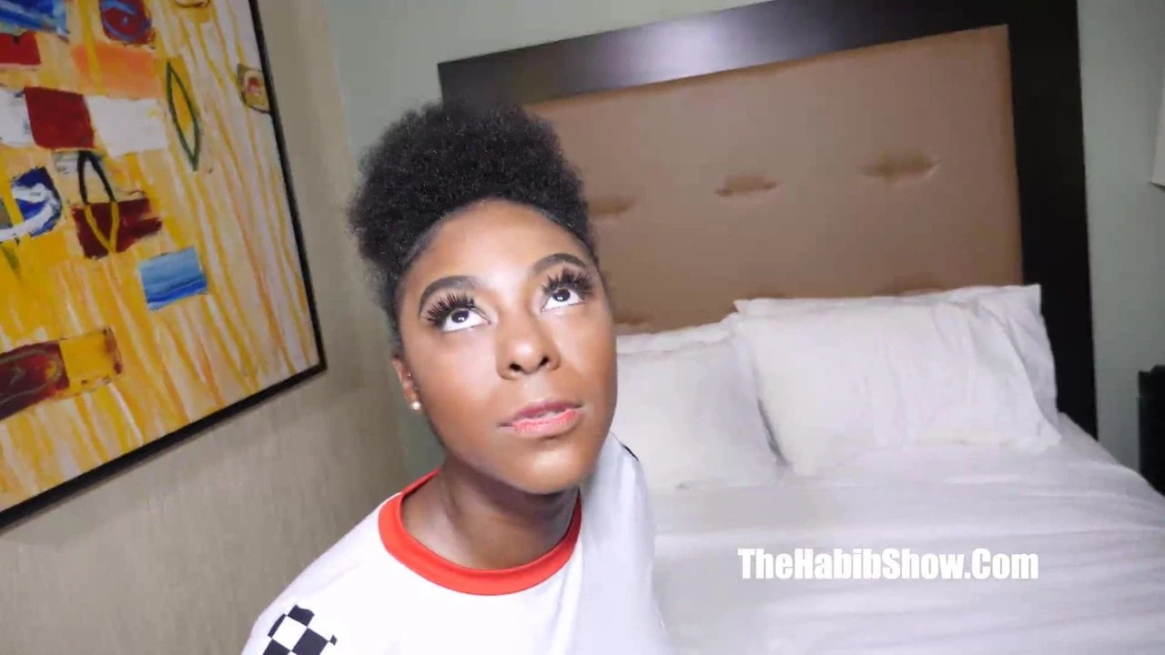 thick chocolate ambititous booty swallows balls deep bbc