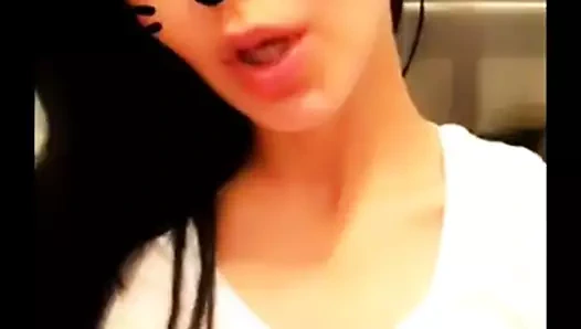 çük emme dudaklar 2