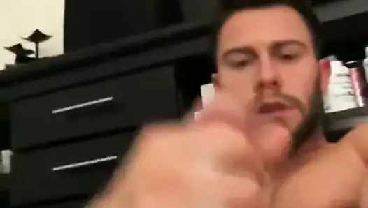 Seksi adam çabucak boşalıyor