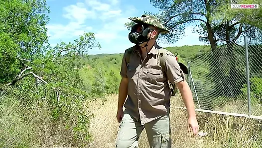 Porno izci 40 yaşındaki orta yaşlı seksi kadınla sikişiyor