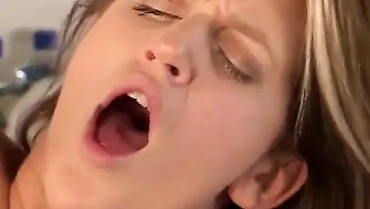 Evli kadınlar evde yalnız: evli kadın #202