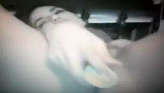 O seviyor için boşalmak ve fışkırtma