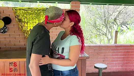 Oğlumun bir arkadaşıyla vahşi ve sert seks yapma cinsel fantezisini gerçekleştirmek