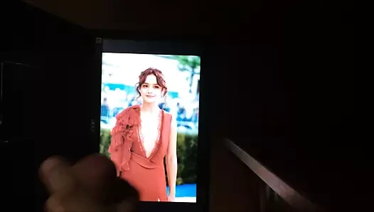 Olivia cooke boşalma anısına