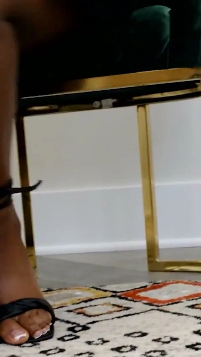 BLACK-TGIRLS: En Tatlı Yasak | Clip 1