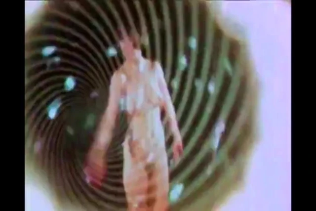 Trippy vintage gogo revü