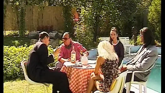 Alman Kapılarının Arkasında Özenle Siktir Edilir - Tam Film