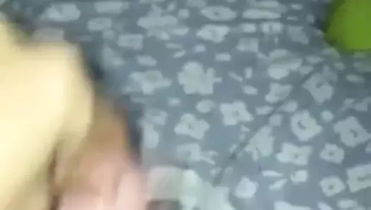 Büyük etli kedi dudaklar mastürbasyon