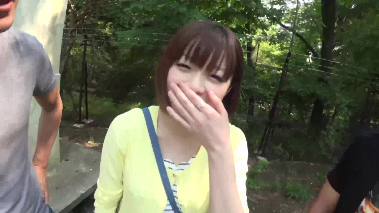 Video Fuck with Girl Leaked, Barely Safe! Student with  Banned in Porn Persuaded by Older