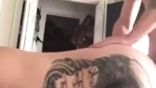 lanet benim arkadaşlar adım anne