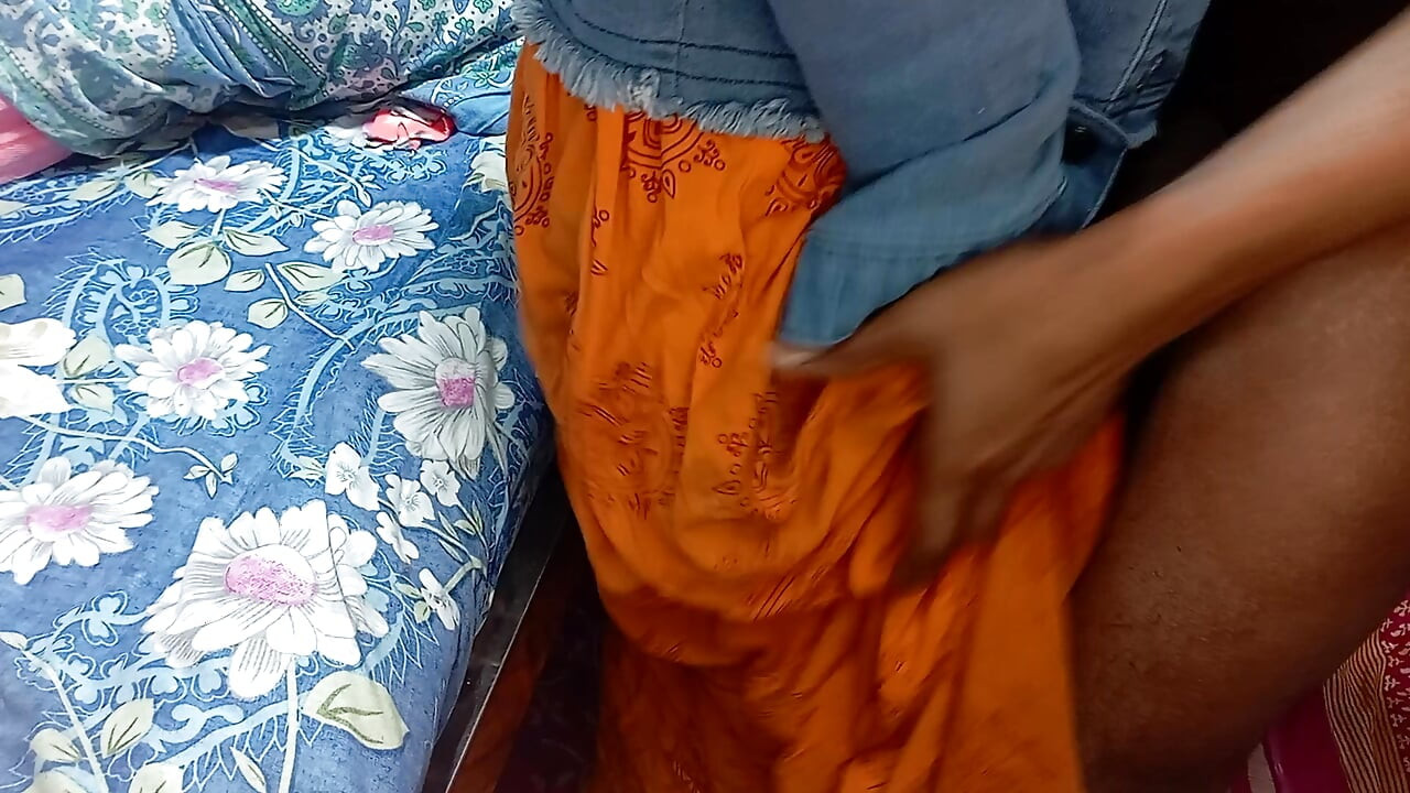 Desi bhabhi doggy style hardcore sex