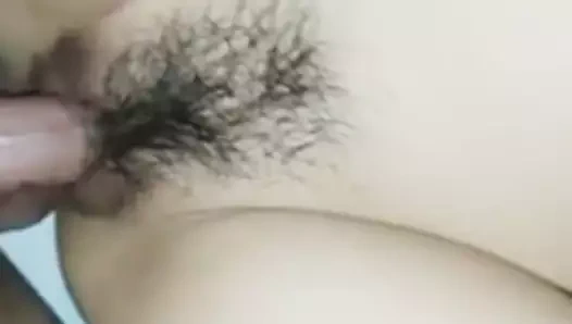 Sıcak kuzenimi baştan çıkarmak