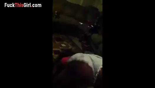 Slutty redhead genç kız seviyor anal seks