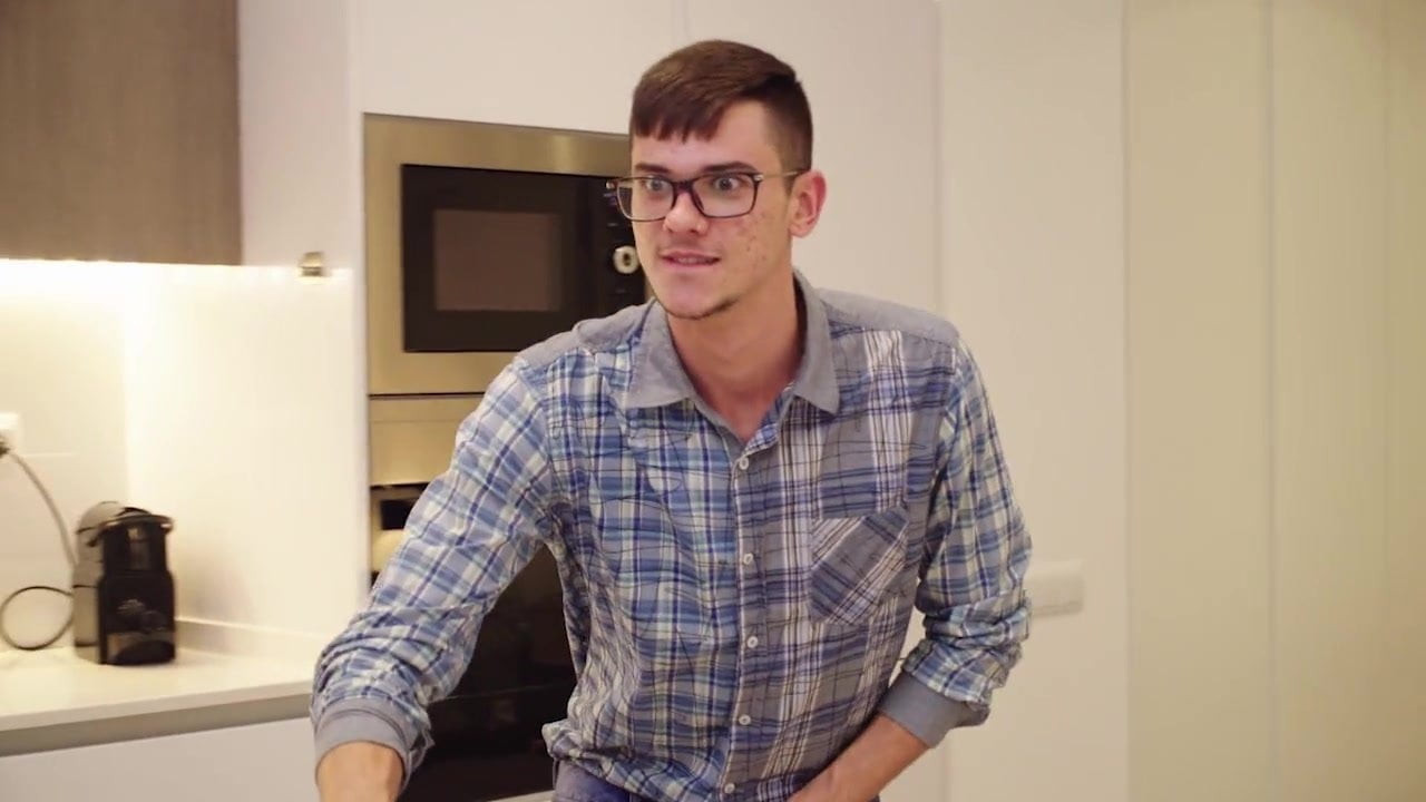 Fow kadınlar benim üvey kardeşim olduğunu bir fap nerd ile büyük horoz 4k