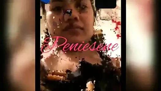 Asina ena fin peniesene