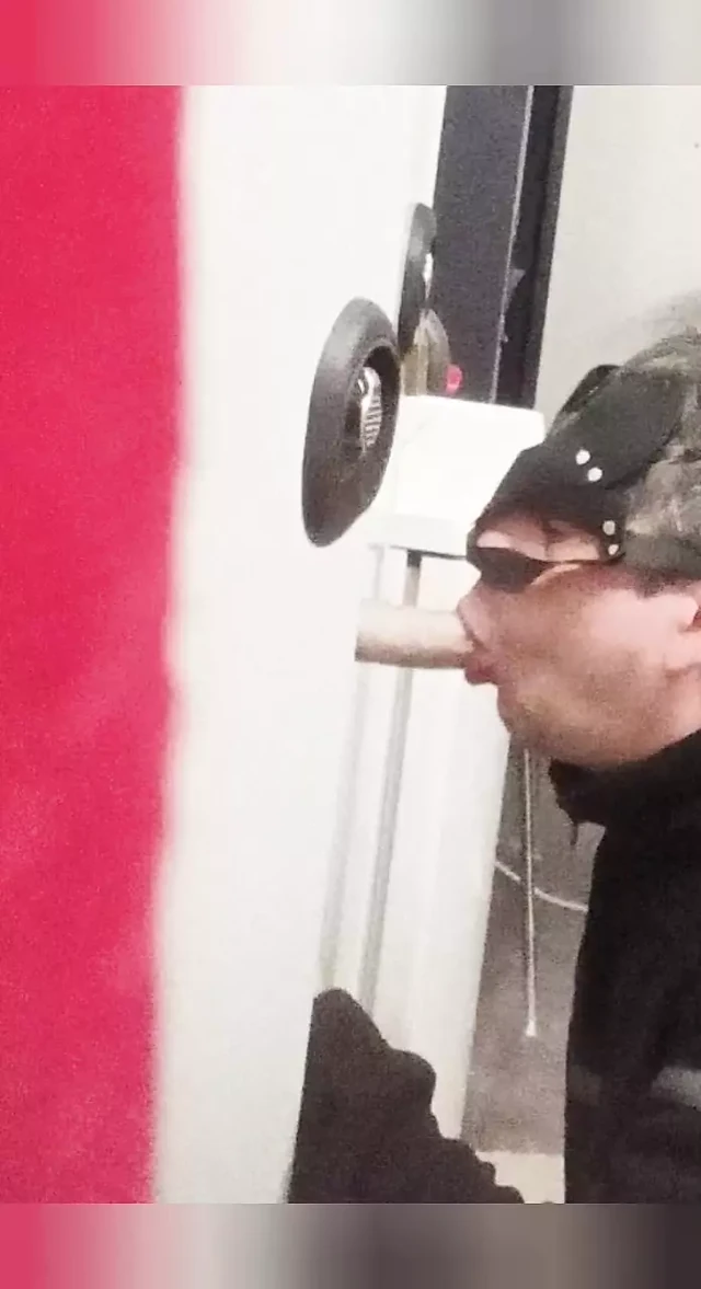 Какая радость, когда задница берет у менеджера по продвижению гарантировано