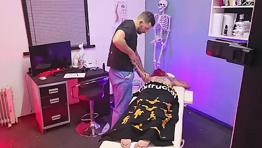 Thatbosslass ile tantrik yoni masajı