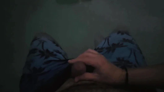 Havuz kenarında elle muamele