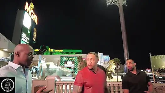 Гэнгбэнг на вечеринке с холостяком