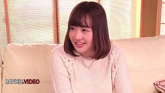 Sevimli baştan çıkarıcı Japon kız Rino Momoi yoğun tutkulu dölleme yapıyor