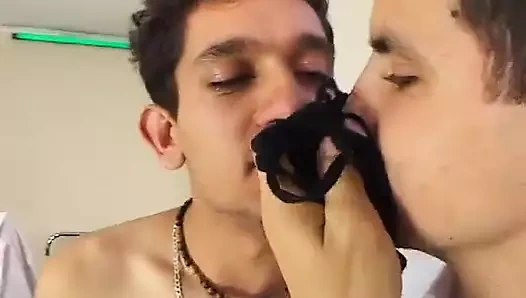 In Tre E' Meglio Scn01