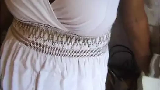 Ben Adriana. Onlar beni sikerken filme alınmaya bayılıyorum