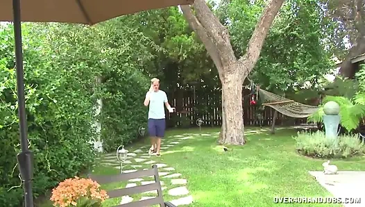 Veronica Avluv Therapy