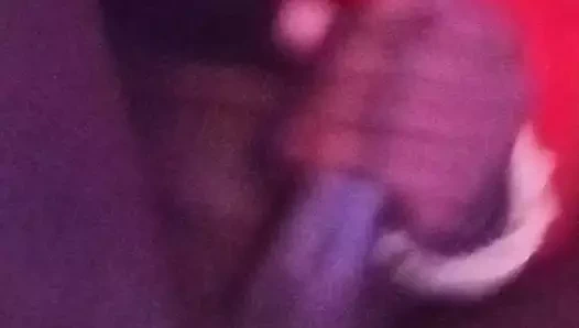 Beyaz babamın yarağından boşalıyor