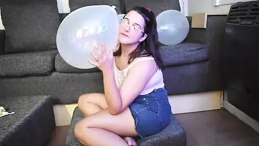 Beyaz balonlar sakso ve pop rahatlatıcı terapi - bunny looner