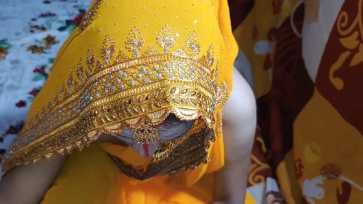 #Indian yeni evli evli kadın xxx mauthflas