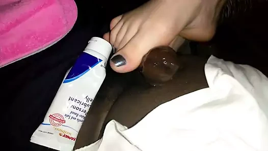 19 yaşındaki kelly pembe terlik footjob bölüm 1