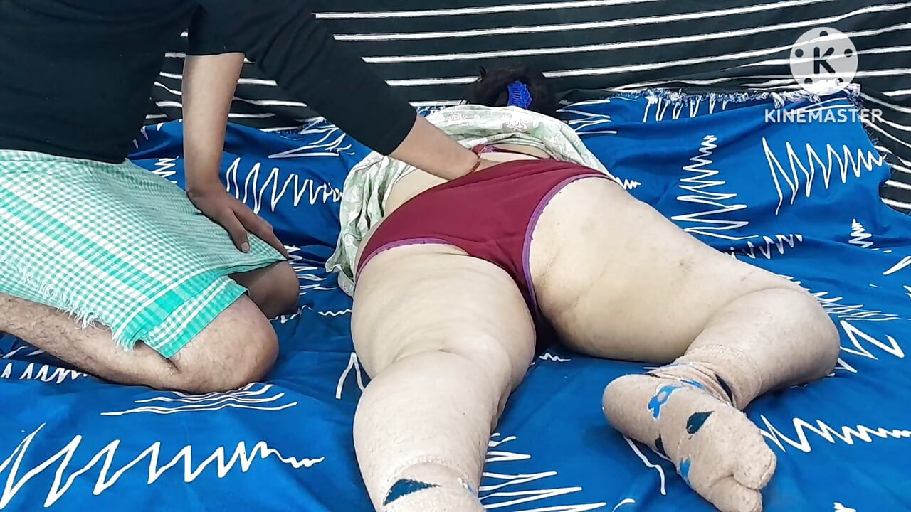 HINTÇE SES KAYDıNDA MALIK'IN CHUDWAI NE HIZMETÇISI SE CHUDWAII