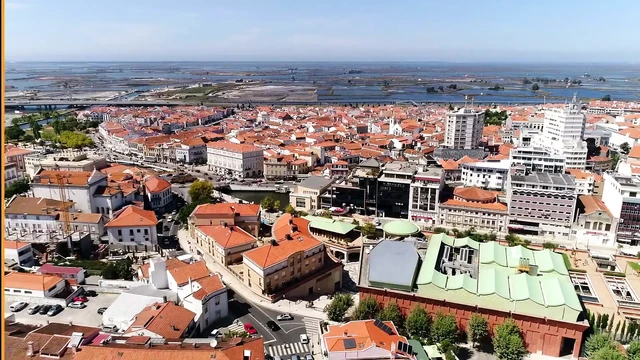 Lilu Moon ve Gina Gerson ile üçlü anal sikiş eğlencesi - bakış açısı