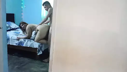 Büyük göt sevgilisiyle yakalanıyor