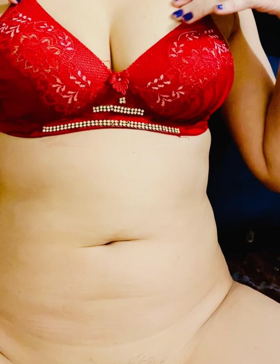 Model karachi tango