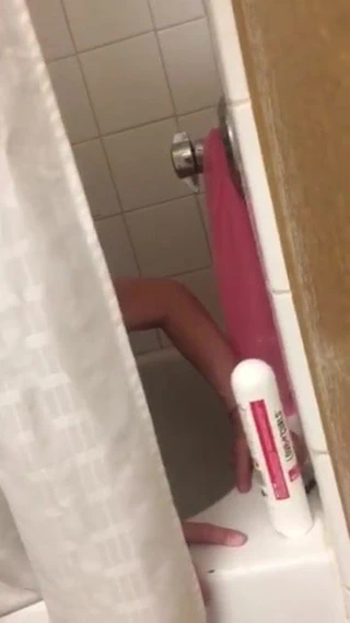 becerdin içinde duş filme tarafından koca