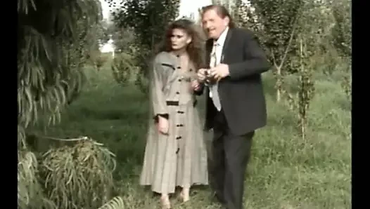 Staight bıyık sikme kız