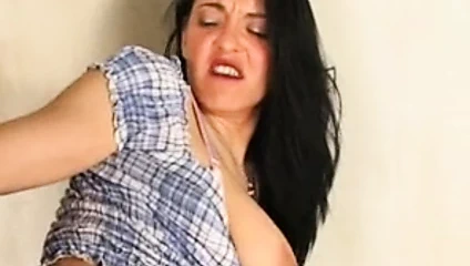 Macar işemek kız içinde bir kararlı