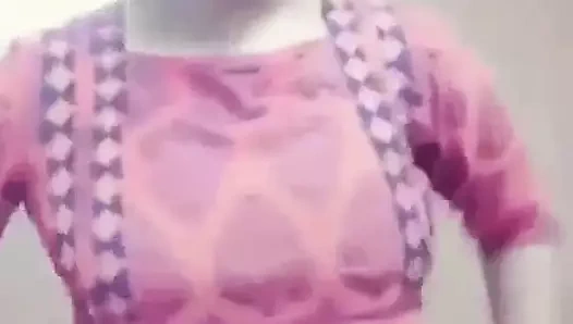 Bir genç güzel kız sikme at the genç oğlan