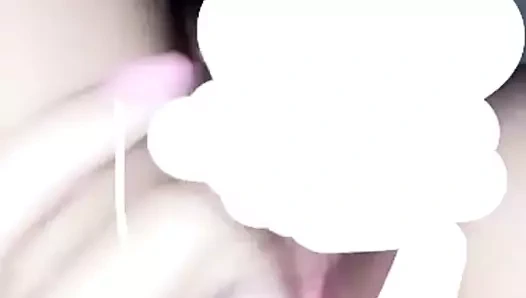 Her inst Zainab alogaili SLUT