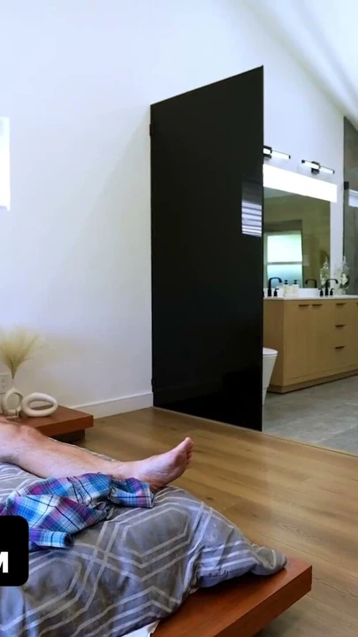 Sevimli latin çocuk bakıcısı Hazel Heart'ın şimdiye kadarki en ürkütücü işi! Bir müşteri tarafından kandırıyor - mybabysittersclub | Klip 1