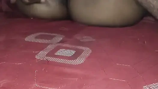 Telugu çiftler sert sikişiyor videosu