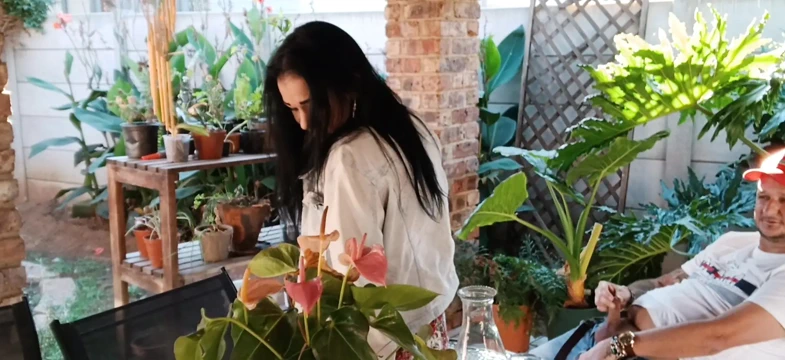 Komşumun sürtük karımla açık havada eğlencesi