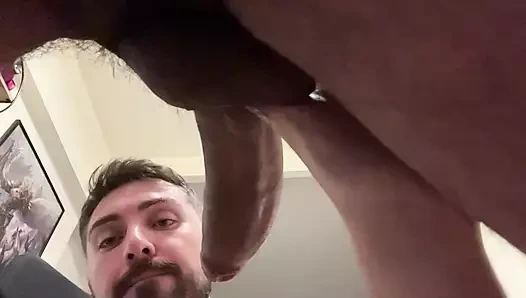 Ateşli heteroseksüel arkadaşlar siklerini yiyor